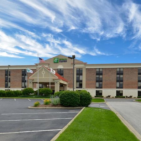 Holiday Inn Express Crestwood By Ihg Exterior photo
